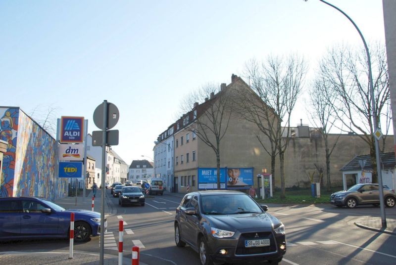 Jakobstr. 41/geg. Aldi (quer zur Str)