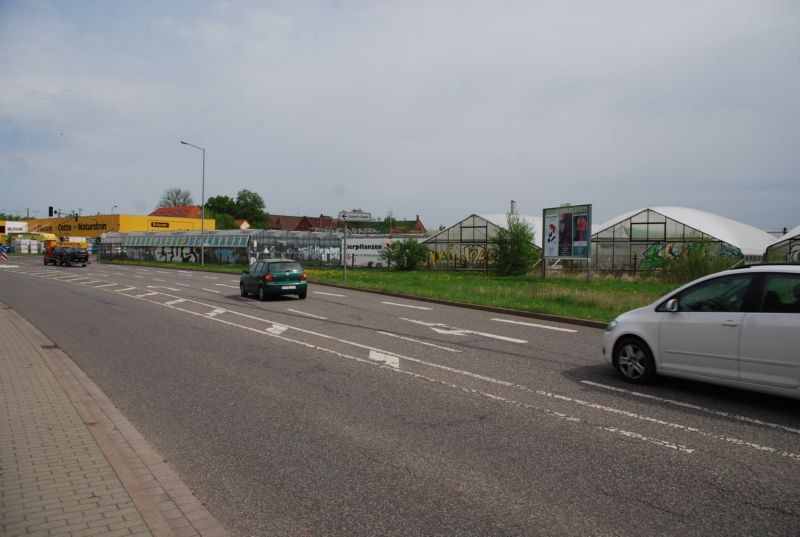 Eisenberger Str/nh. Schmidtstedter Flur/geg OBI -Holzlandstr