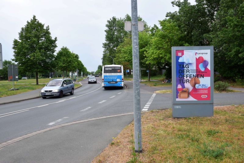 Straße der Chemiearbeiter/nh. Franz-Mehring-Str (WE rts)