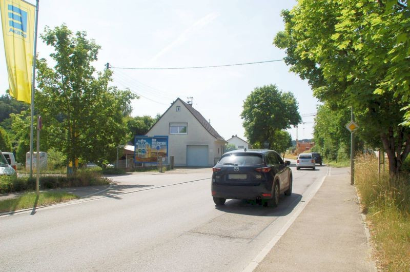 Bahnhofstr. 41/Edeka/Einfahrt (quer zur Str)