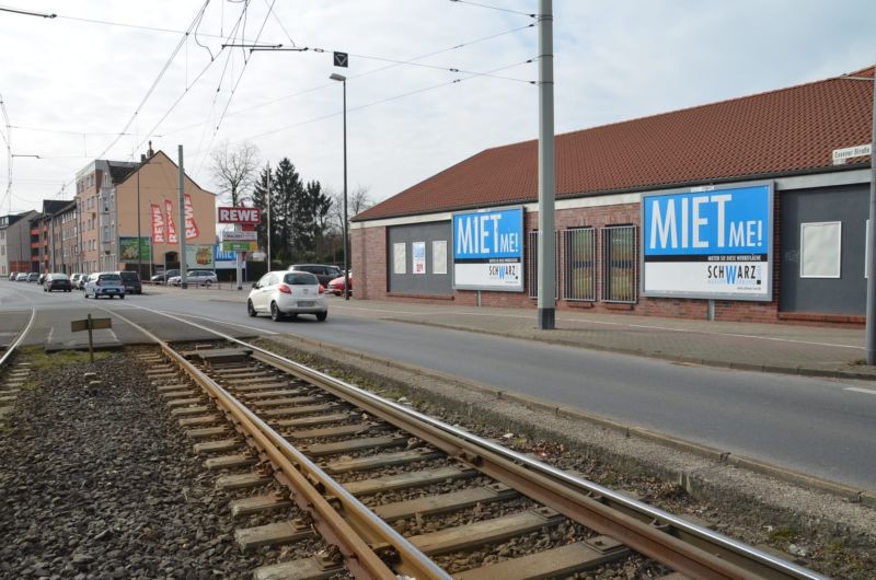 Essener Str. 110 /Rewe/bei Getränkemarkt (parallel zur Str)