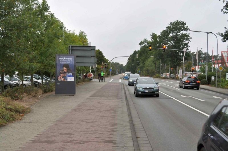 Eyßelheideweg/Höhe Burger King  (WE lks)