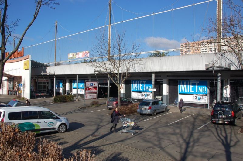 Kranichfelder Str. 103 /Kaufland/rts vom Eingang (Sto. rts)