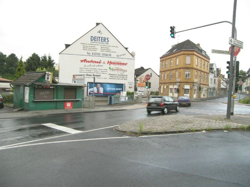 Odenthaler Str 90 li/Rommerscheide Str