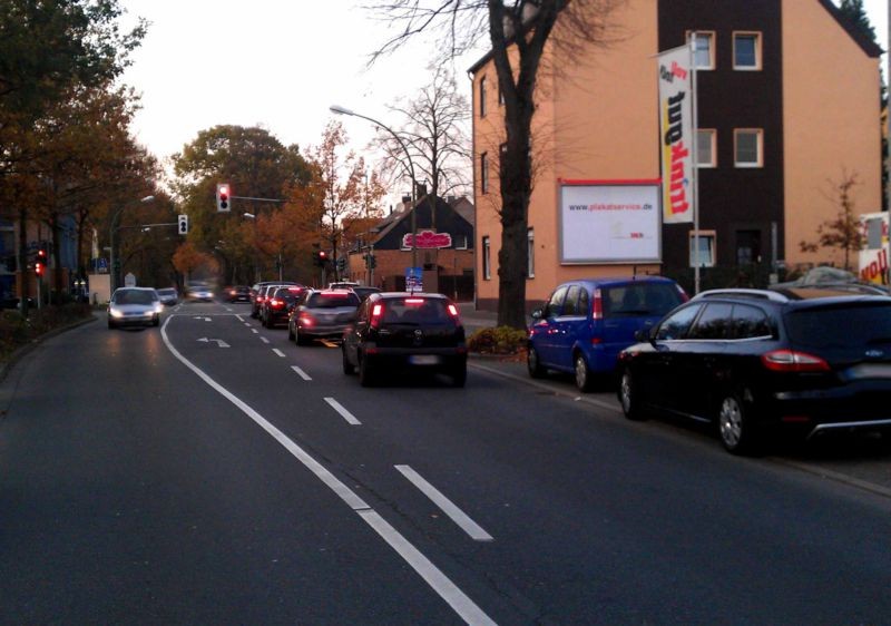 Borkener Str. 182 (B 224)  / Heinrichstr. quer