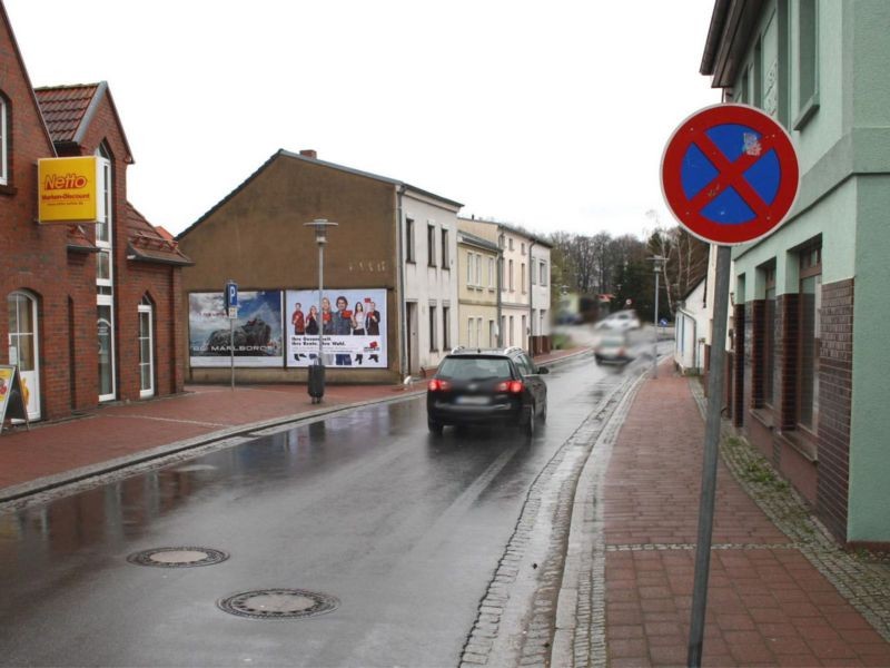 Stralsunder Str. 46  / Einf. Netto / Giebelseite