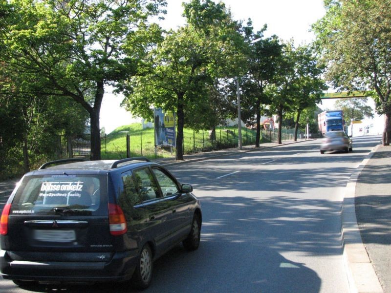 Friedensstr. (B173) /Cunsdorfer Str.