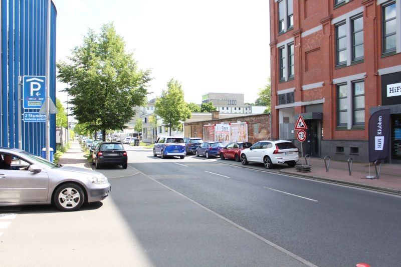 Ferdinand-Happ-Str. 59  / geg Einf. Edeka Scheck Inn Center