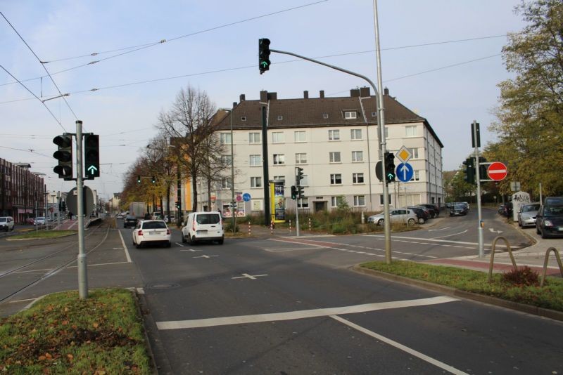 Erkrather Str. 350 hinter Am Karlshof