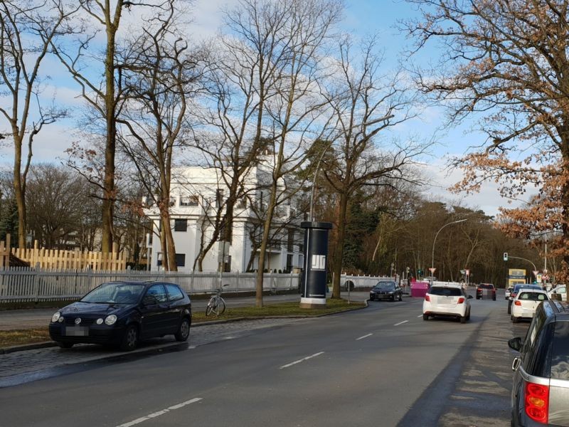 Königin-Luise-Str. 98 nach Clayallee