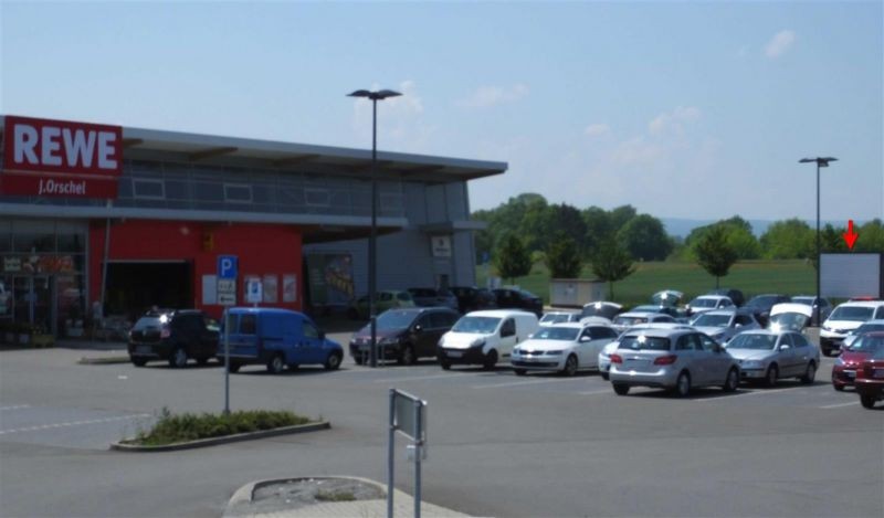 Mühlhäuser Str.  18/REWE PP re.