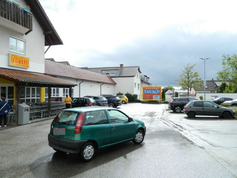 Schubertstr.  31 quer/Einf. Netto