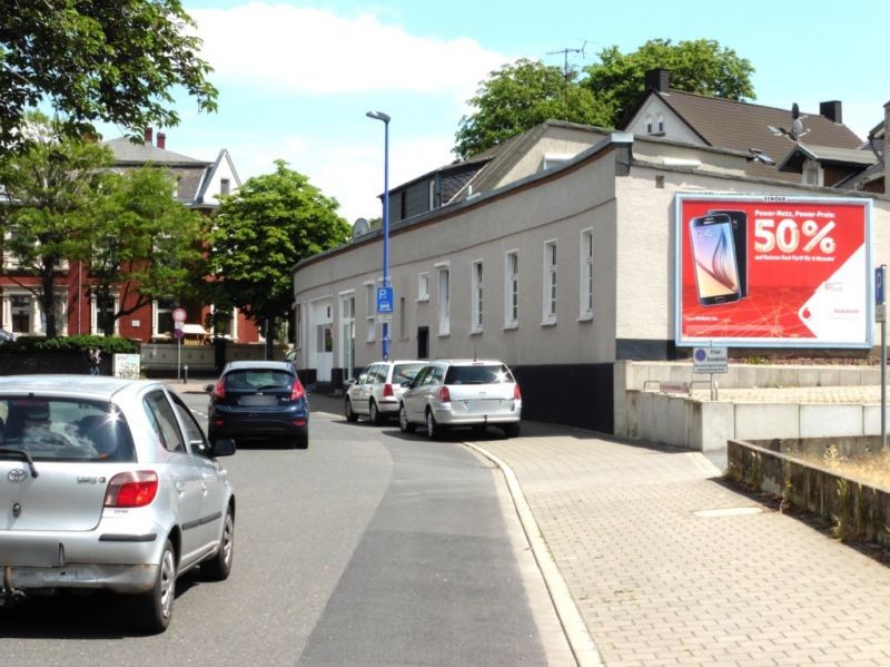 Leibnitzstr. 9 re. quer