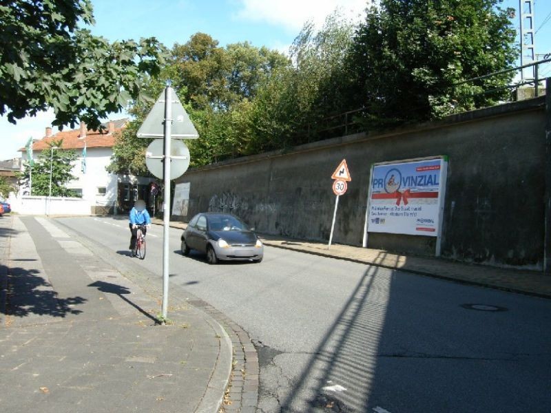 Hinter der Bahn geg. Linienstr. re.