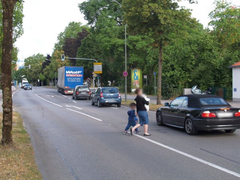 John-F.-Kennedy-Platz/Sudetenlandstr.