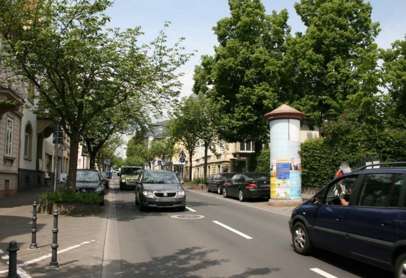 Louisenstr. 126/Wilhelm-Meister-Str.