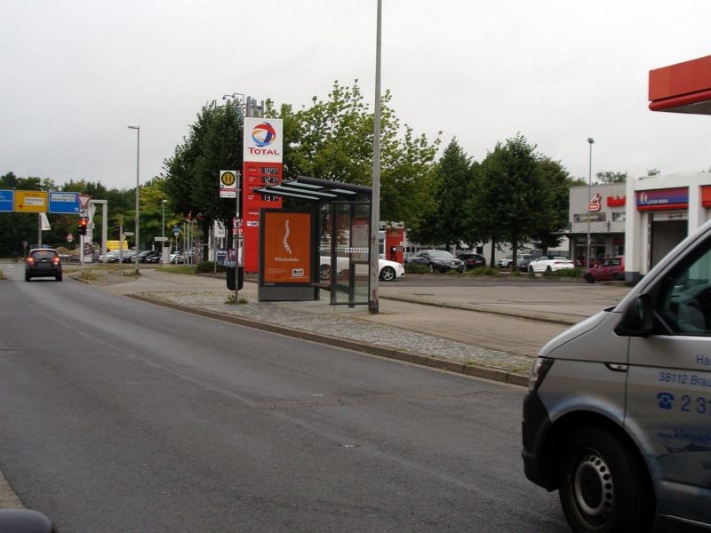 Celler Str./Varrentrappstr. Ri. Ölper innen