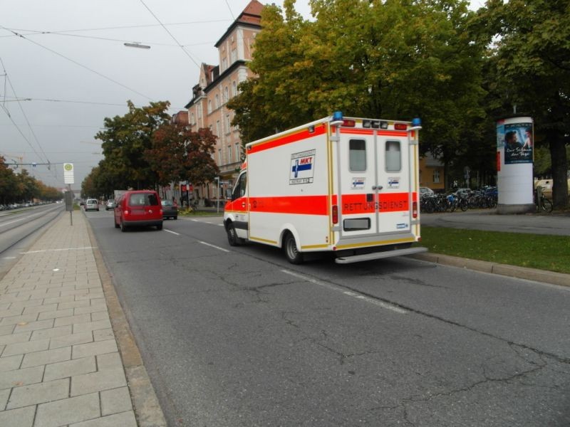 Leonrodplatz/Leonrodstr. westl.