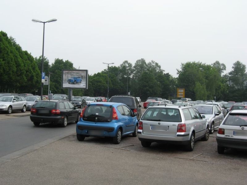 Konrad-Adenauer-Platz/Dordrechtring/We.li.