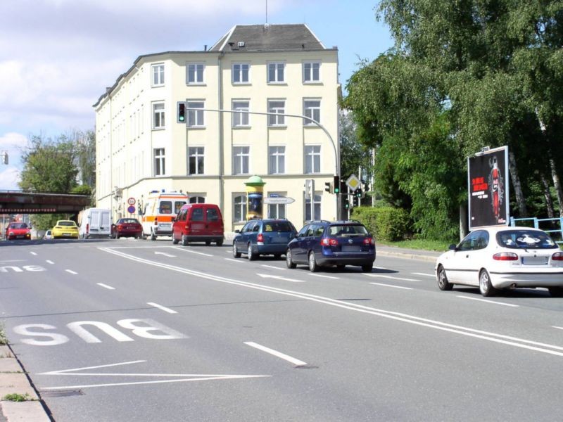 Reichenbacher Str.  60/Am Bahnhof