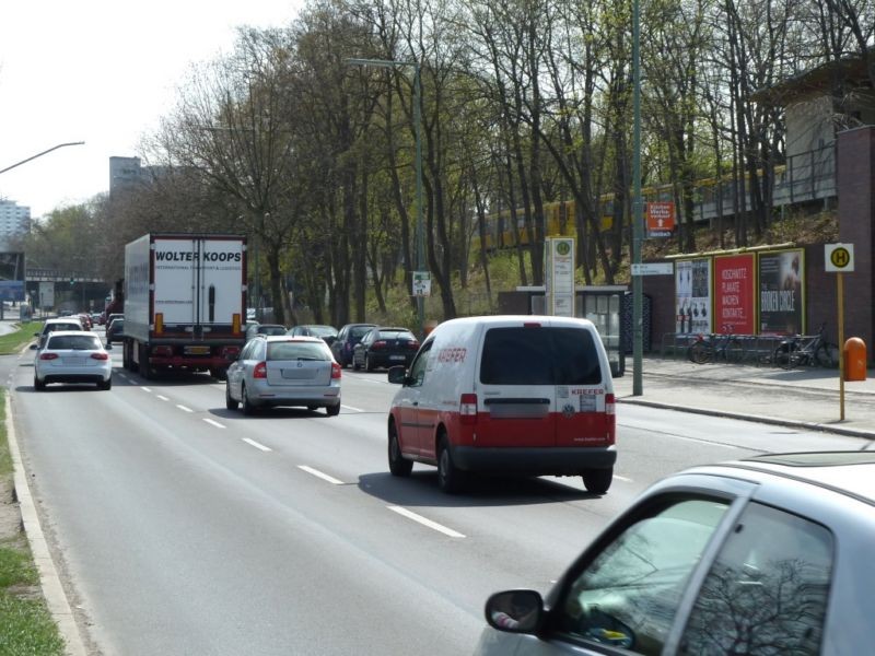 Charlottenburger Chaussee  16 geg. U-Bf Ruheleben