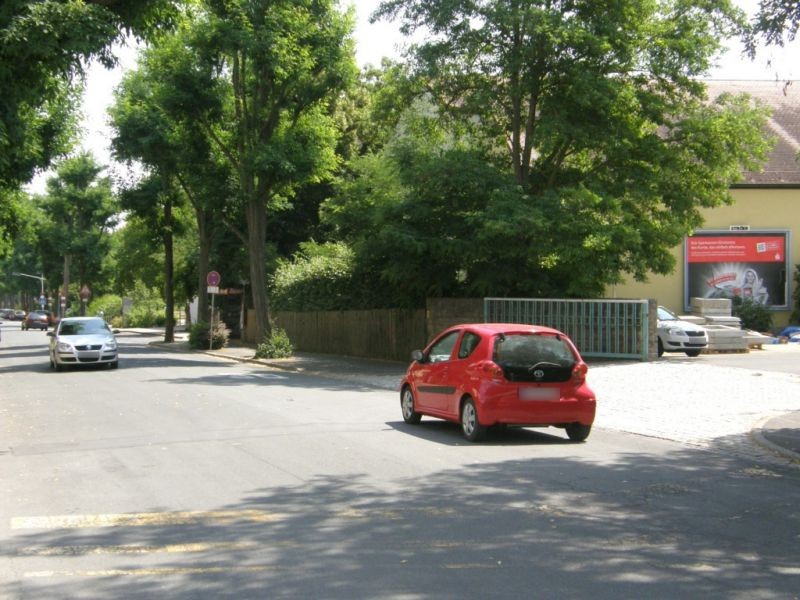 Innere Sulzfelder Str.  23/Kanzler-Stuertzel-Str.