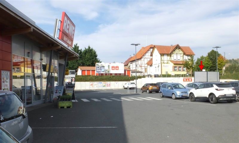 Halle-Kasseler-Str.  57/REWE PP