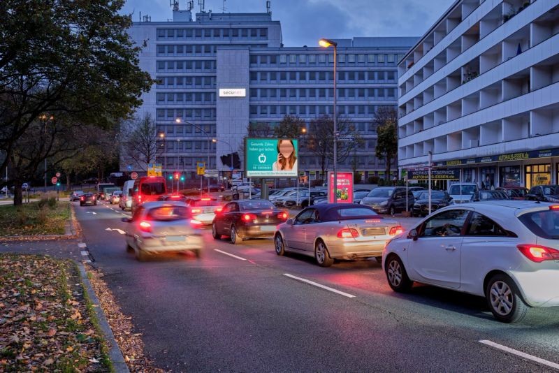 Ruhrallee 1/Kürfürstenstr.