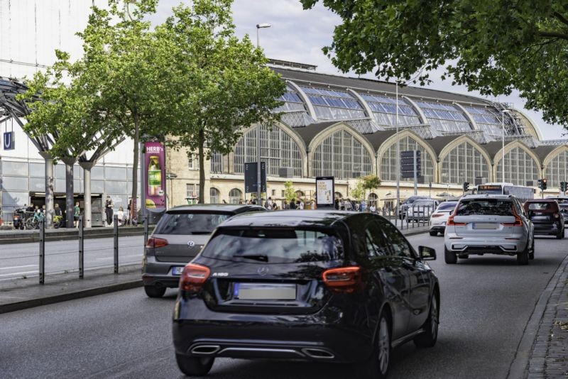 Glockengießerwall vor HBF Ri. Spitalerstr.#1