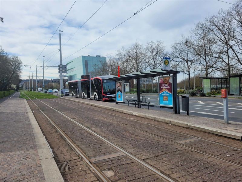 Luitpoldstr./Dreikronenstr./innen li.