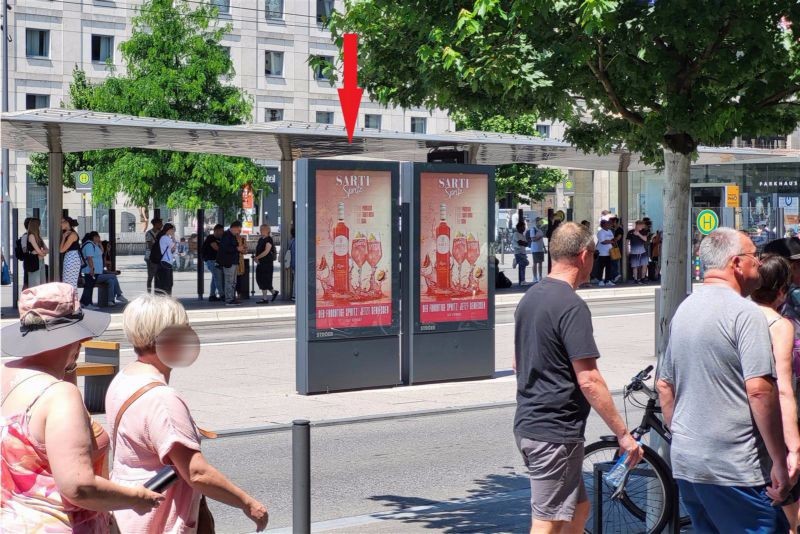 Bahnhofplatz, Steig B, li. VS