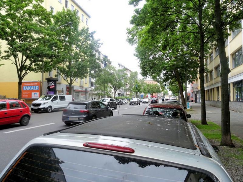 Beusselstr.  62 re.