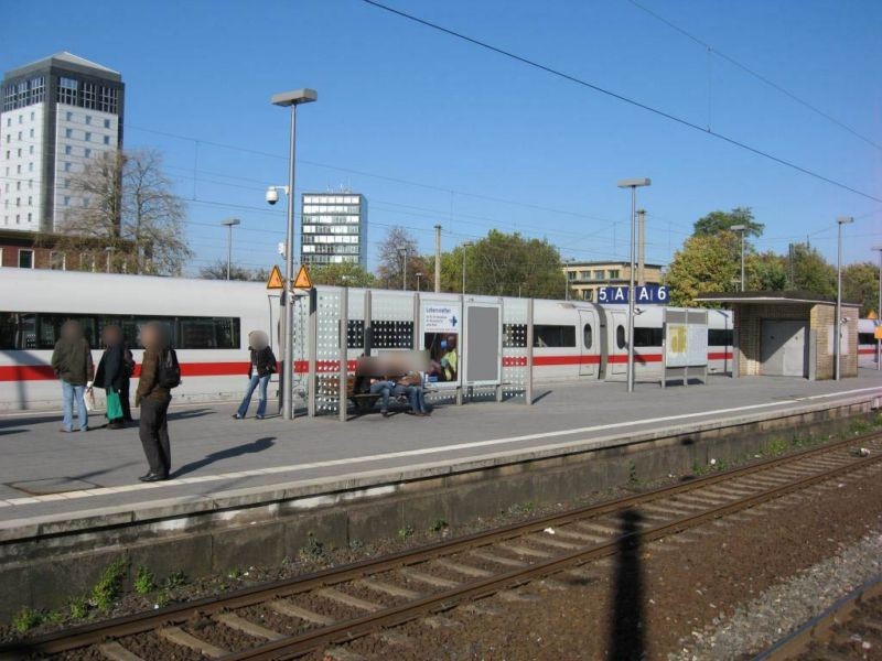 Hbf, Bstg., Gleis 6, 3. Sto.