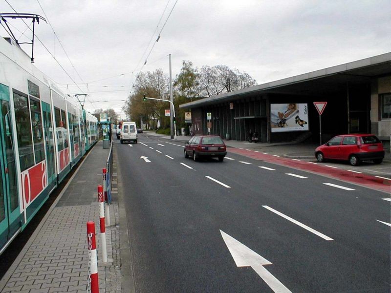 Bf Neckarau, Empfangsgebäude, Neckarauer Str. 2