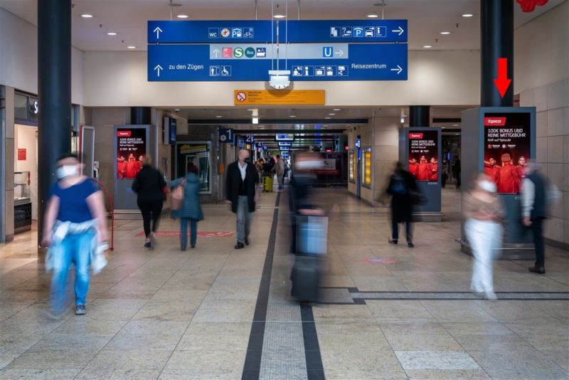 Hbf, B-Passage, Ri. Ausgang Bresl. Platz, v. Gl. 1